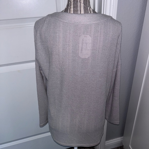 Gray Waffle Knit Button Henley Long-Sleeve Top - Picture 5 of 5
